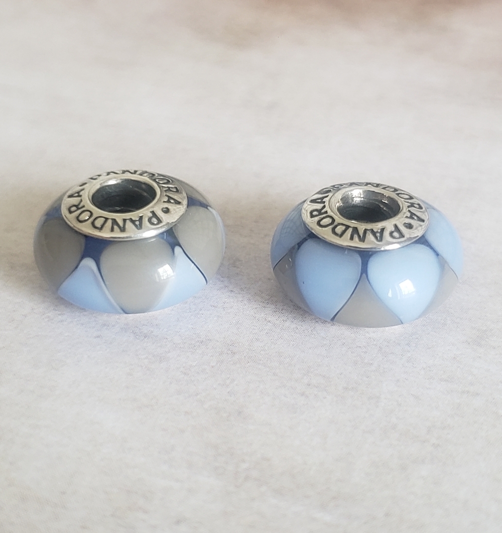 🌕Pandora Captivating Blue Triangle Murano Charms